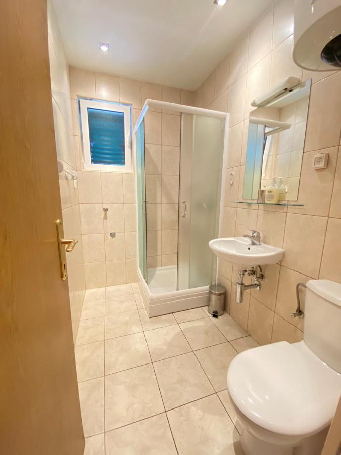 Lav Apartments Херцег-Нови Экстерьер фото