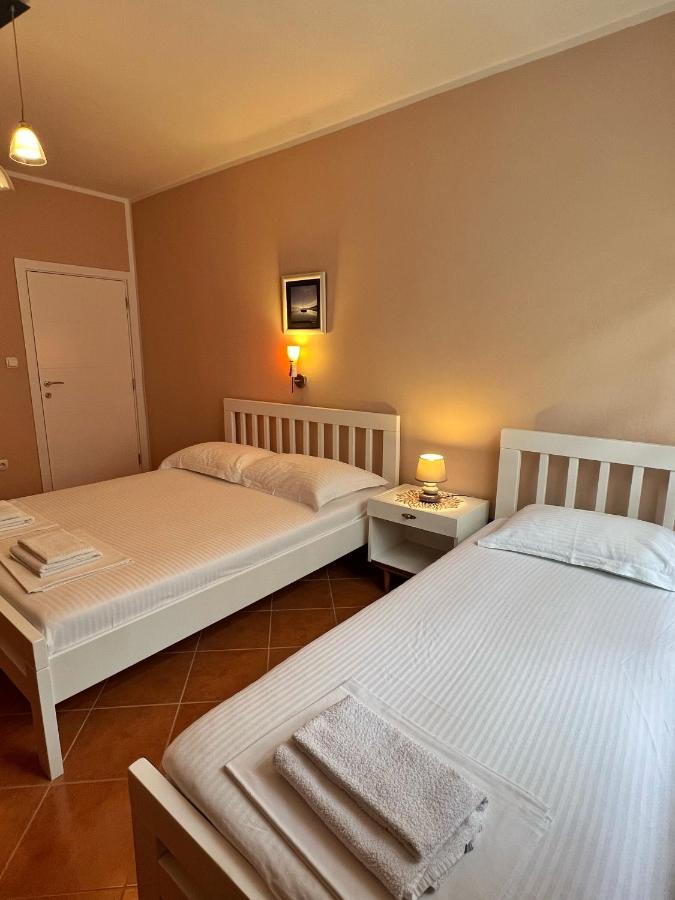 Lav Apartments Херцег-Нови Экстерьер фото
