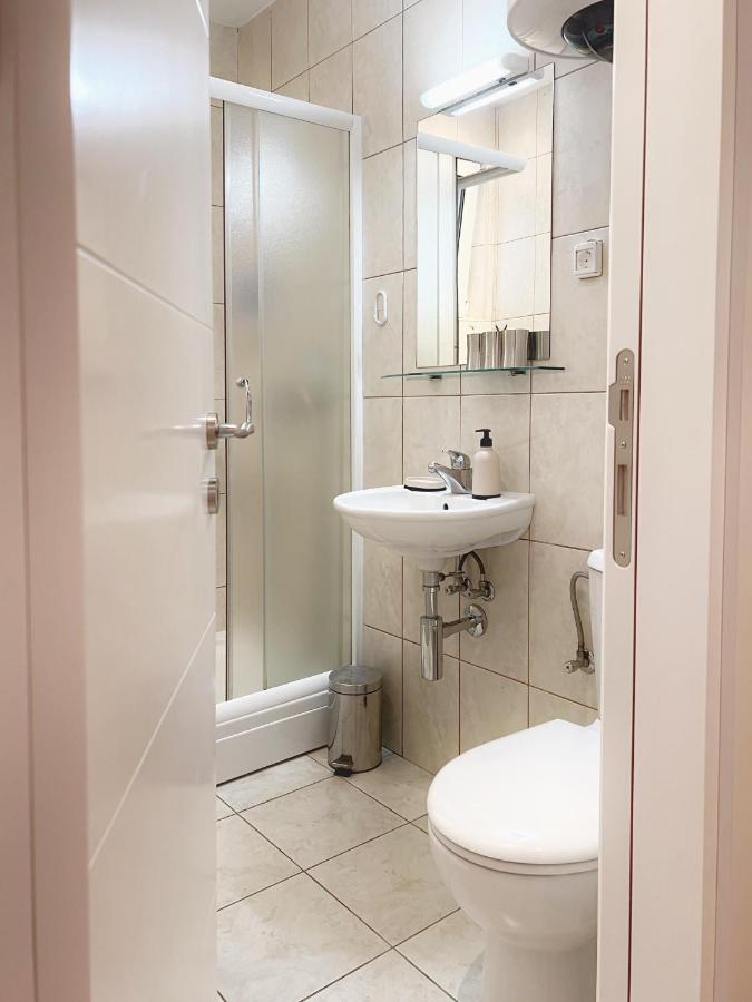 Lav Apartments Херцег-Нови Экстерьер фото